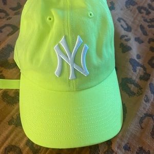 New York Yankees hat